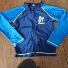 なみち様専用☆ラッシュガード 120のサムネイル