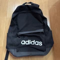 adidas 黒 リュック・バックパックのサムネイル
