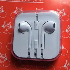 Iphone のイヤホン正規品ですのサムネイル