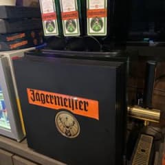 イエガーマイスター　サーバー　Jägermeister タップマシン Jägermeister イエガーマイスター タップサーバー - メルカリ
