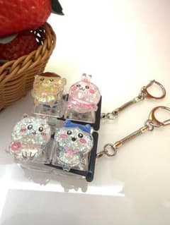 キーボードキーリング2個セット【ちいかわ、ハチワレ】【うさぎ、くりまんじゅう】のサムネイル