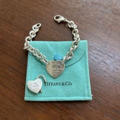 やまひ様専用　　　Tiffany & Co. ハートブレスレット　チャーム付きのサムネイル