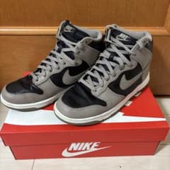Nike Dunk High "Moon Fossil"のサムネイル