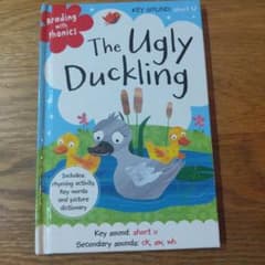 The Ugly Duckling 英語絵本のサムネイル
