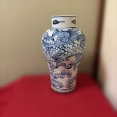Korean Joseon Dynasty Blue and White Porcelain Vase with Dragon Design, Ceramic Antique
