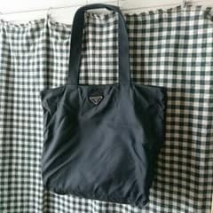 PRADA (プラダ)トートバックのサムネイル