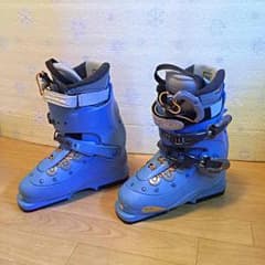 SALOMON レディース スキーブーツのサムネイル