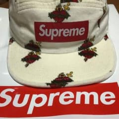 supreme キャップのサムネイル