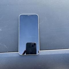 iphone12のサムネイル