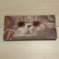 PERFECT DIARY アイシャドウパレット 猫のサムネイル