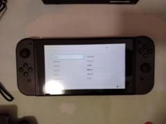 Nintendo Switch 本体 (バッテリー強化版)のサムネイル