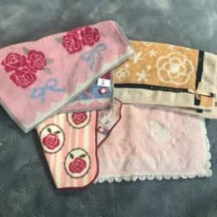 ハンカチ4枚セットのサムネイル
