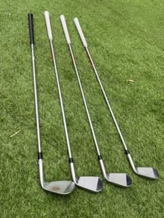 t100 5〜７番アイアン　ボーケイ52度のサムネイル