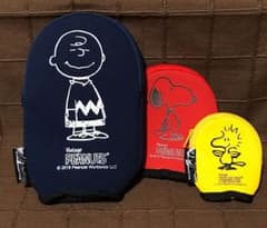 GLOW 10月号付録 スヌーピー×ガリャルダガランテ ポーチ3個セットのサムネイル