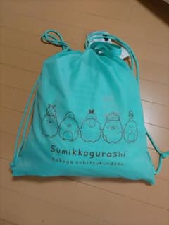 【新品】140サイズ　すみっコぐらし　パジャマセットのサムネイル