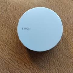 & WOLF リキッドファンデーション UF-002のサムネイル