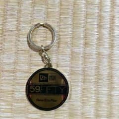 NEWERAキーホルダーのサムネイル