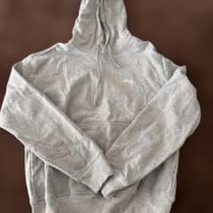 STUSSY グレー フード付きパーカーのサムネイル