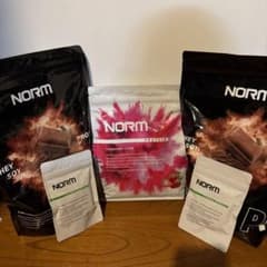 NORM プロテインパウダー チョコレートフレーバー 1750gのサムネイル