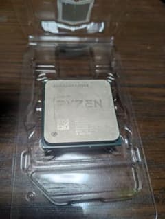 AMD Ryzen 7 3700X CPU 本体のサムネイル
