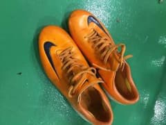 ナイキサッカースパイク マーキュリアルのサムネイル