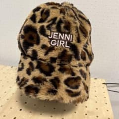 フワワモコモコ　キャップのサムネイル