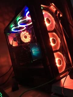 ゲーミングデスクトップPCのサムネイル