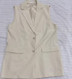 UNIQLO ジレ　Mのサムネイル