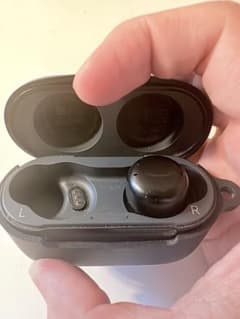 Amazon Echo Buds イヤフォン 左耳欠品のサムネイル