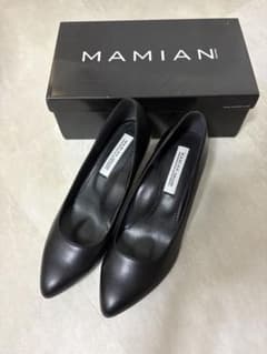 MAMIAN 포인티드 투 펌프스 블랙