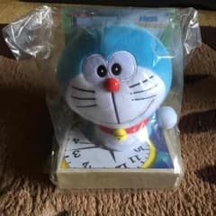 ドラえもんぬいぐるみのサムネイル