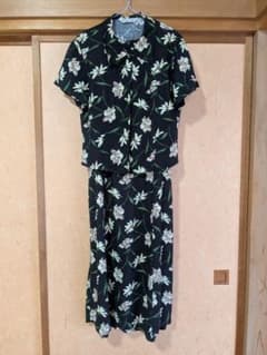 花柄 スカートセットアップ ノースリーブのサムネイル
