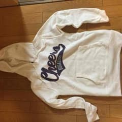 けん様専用取り置き中白パーカーのサムネイル