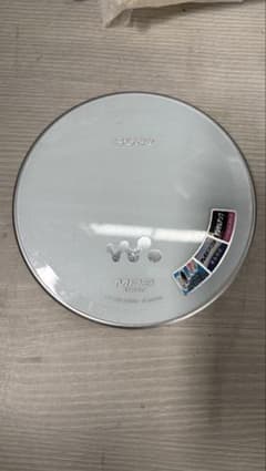 Sony ウォークマン ポータブルCDプレーヤーのサムネイル