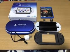 PlayStation®Vita（PCH-2000シリーズ） Wi-Fiモデル…のサムネイル