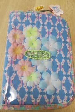 fafa フェフェ うさぎ柄マルチケース ジャバラのサムネイル
