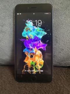 iPhone 6s Plus Space Gray 64 GB auのサムネイル