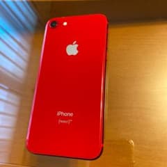 iPhone 8 RED 256GBのサムネイル