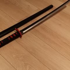 鬼滅の刃　90cm越え日輪刀のサムネイル