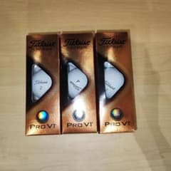 ゴルフボール(Titleist)(タイトリスト)のサムネイル
