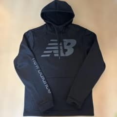 New Balance プルオーバーパーカー 黒 Sサイズのサムネイル