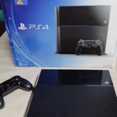 PlayStation®4 ジェット・ブラック 500GB CUH-1100A…のサムネイル