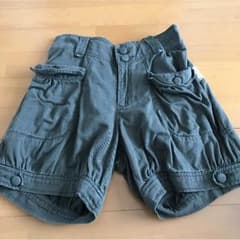 ショートパンツのサムネイル