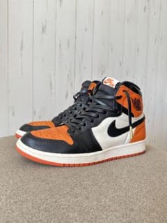 ナイキ AJ1 シャッタードバックボード シャタバ 型番: 555088-005のサムネイル