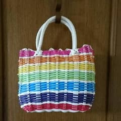 虹色かごバックのサムネイル
