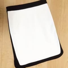 ★新品★バイアス切り替えタイトスカートのサムネイル