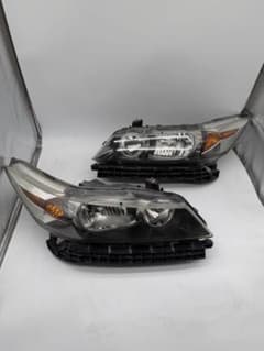 ストリーム RN6 RN7 RN8 RN9 純正 HID ヘッドライト 左右 - メルカリ