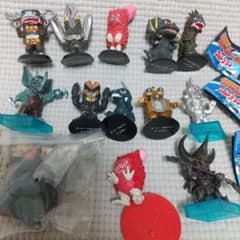 怪獣13体〈ピグモン・バルタン星人・ジーラス他〉ウルトラマン 特撮ヒーローズ 怪獣13体〈ピグモン・バルタン星人・ジーラス他〉ウルトラマン 特撮