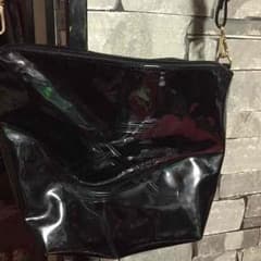 ピンダイのショルダーバックのサムネイル