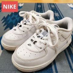 ナイキエアフォースのサムネイル